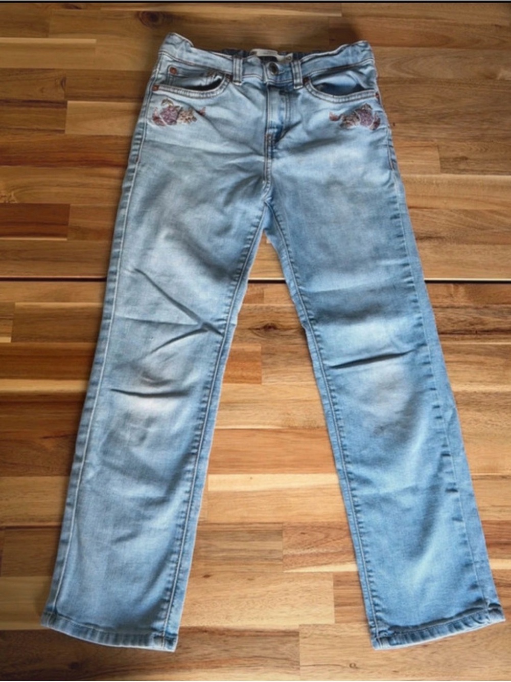 Levi’s Girls High Rise Ankle Straight Light Wash Jeans with Subtle Embroidery